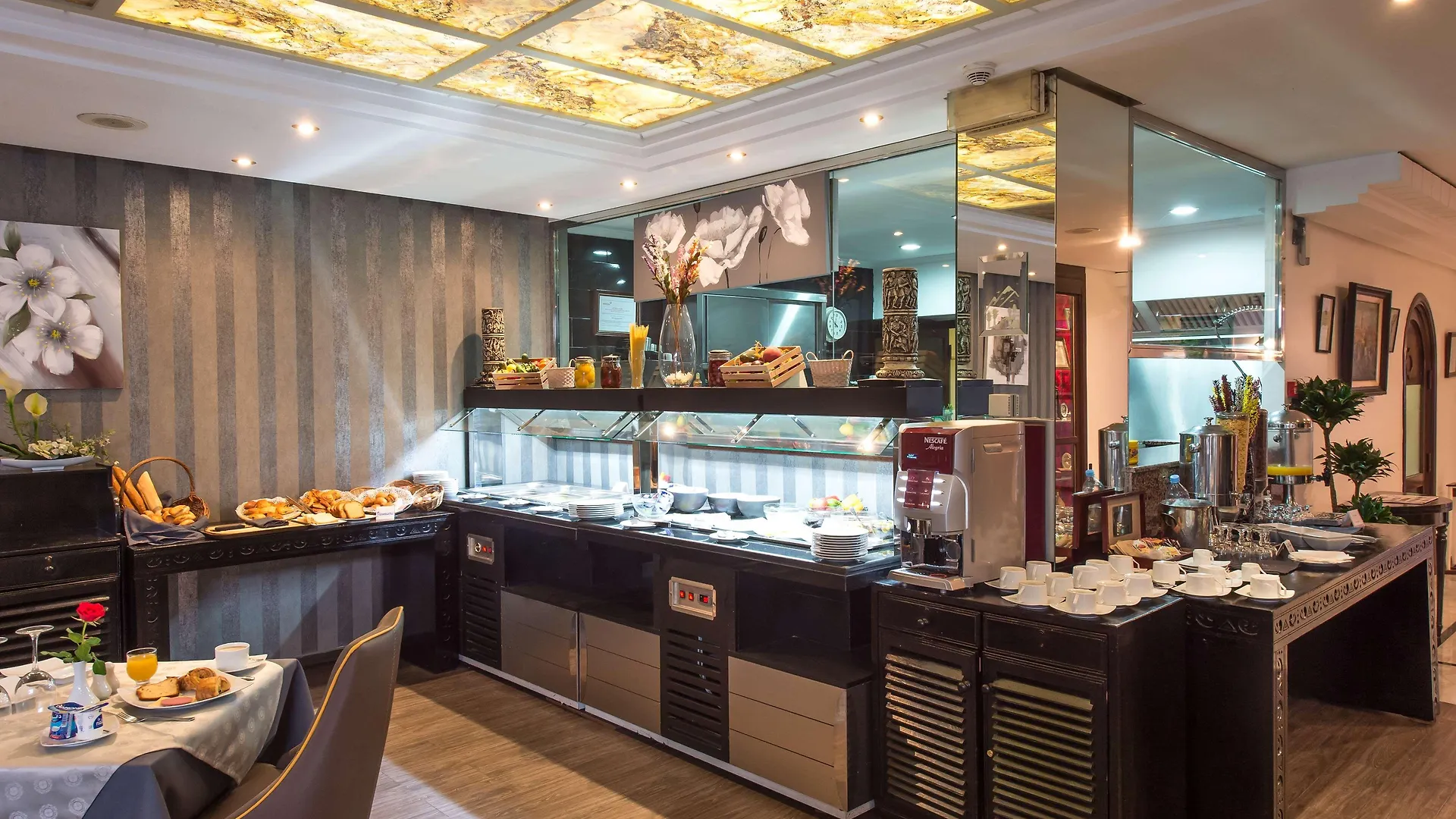Hotel Toubkal Casablanca